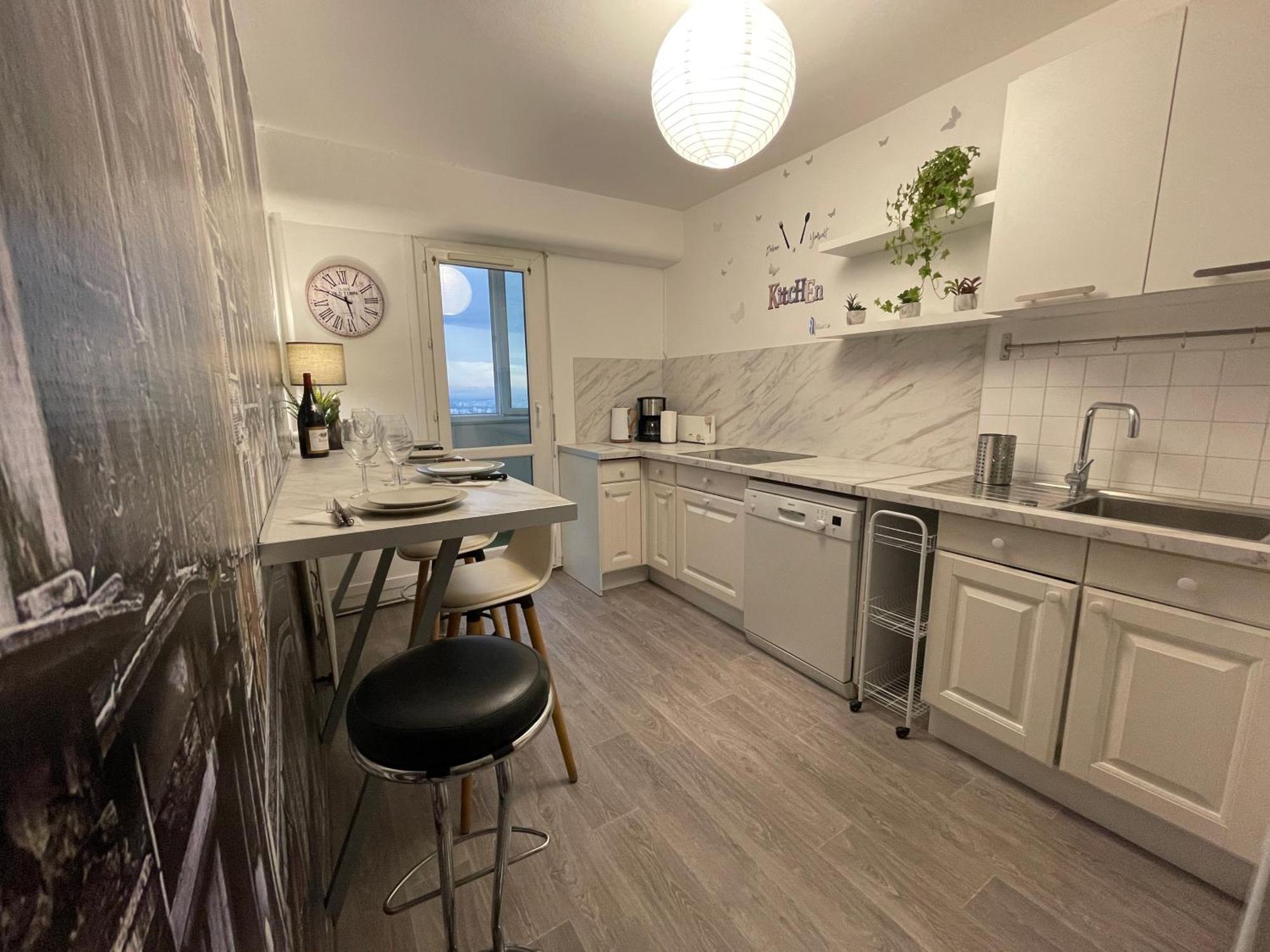 Apartament Studio Spacieux Belle Vue Rillieux La Pape Centre Zewnętrze zdjęcie